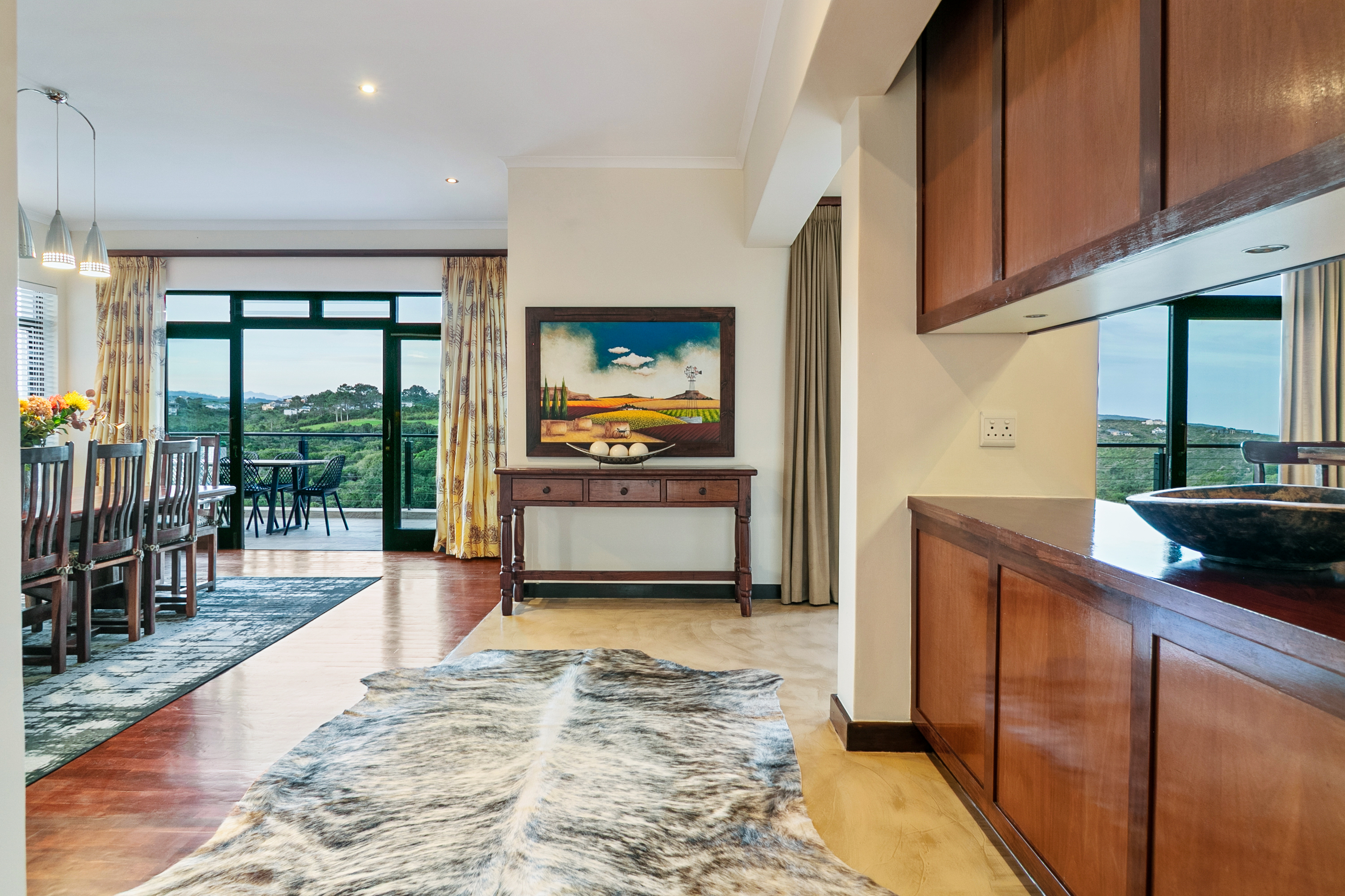 Interior view of Villa On The 18th 9