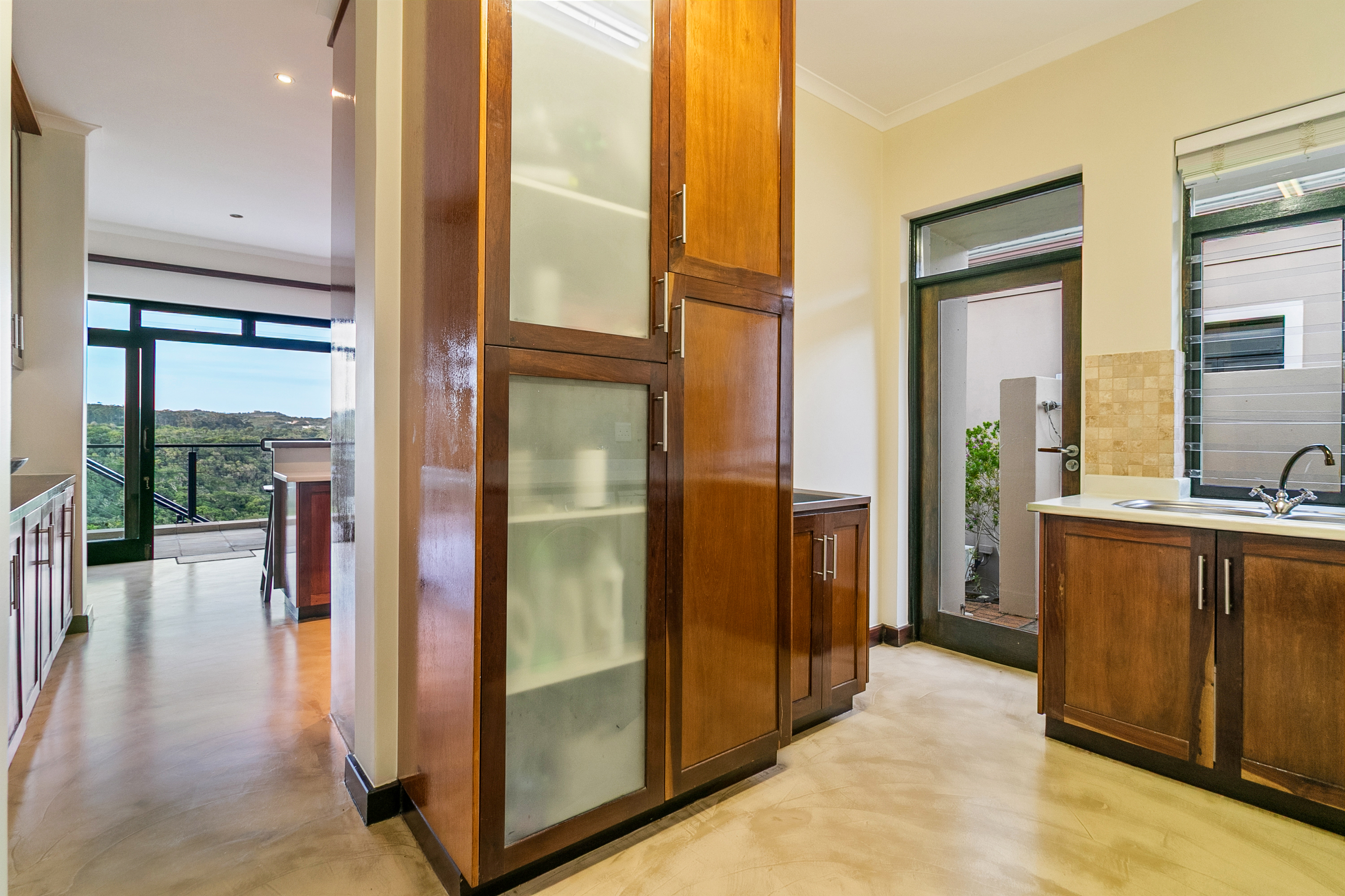Interior view of Villa On The 18th 14